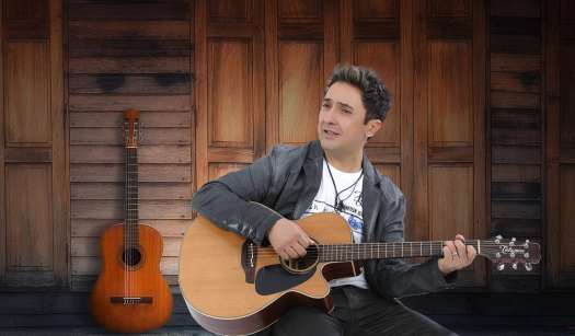 O cantor Tom Cleber. Foto: divulgação