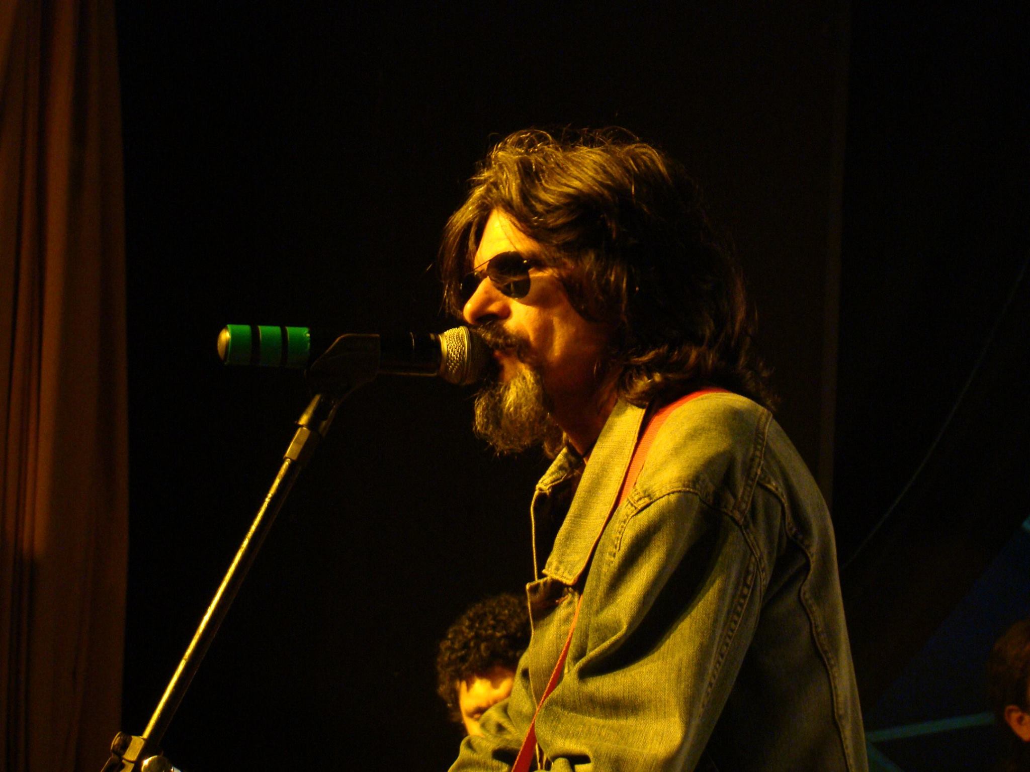 O cantor Wilson Zara - foto: divulgação